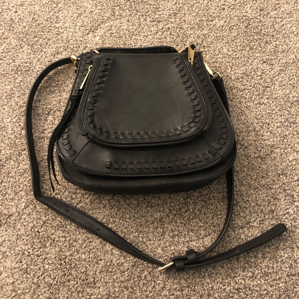 Black Urban Expressions crossbody purse